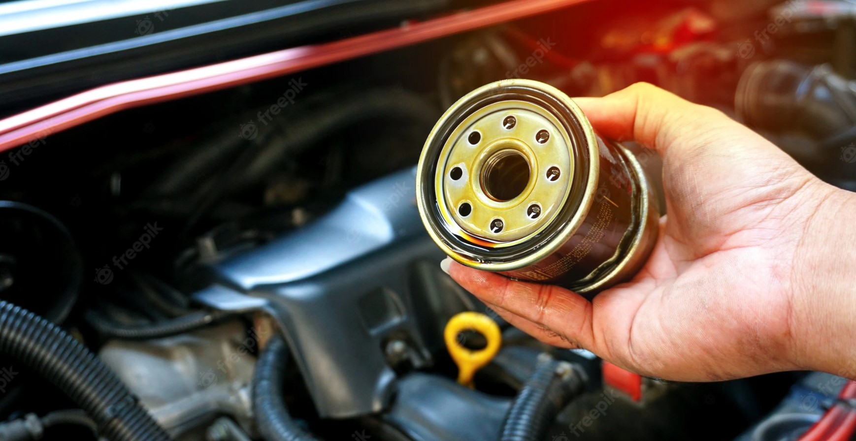 ¿Por qué es importante cambiar el filtro de aceite del auto?
