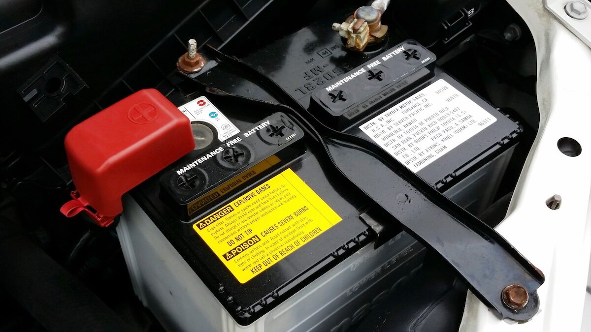 ¿Debo cambiar la batería de mi Auto?