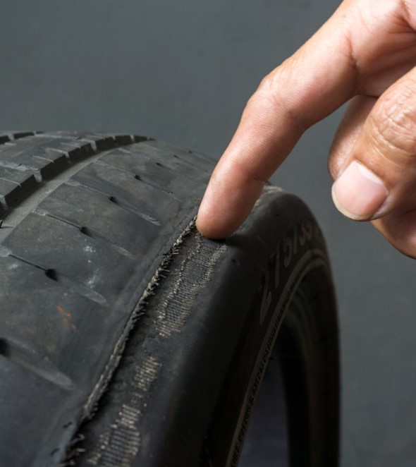 Desgaste irregular en los Neumáticos.