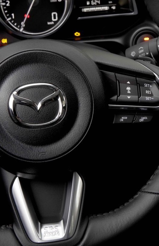 Maximiza el Rendimiento de tu Mazda: Razones para Elegir ZS Motor para el Mantenimiento